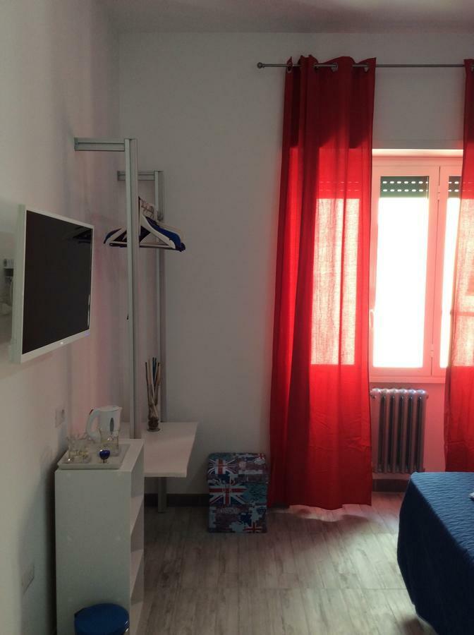 Like Family House Bed & Breakfast Roma Dış mekan fotoğraf