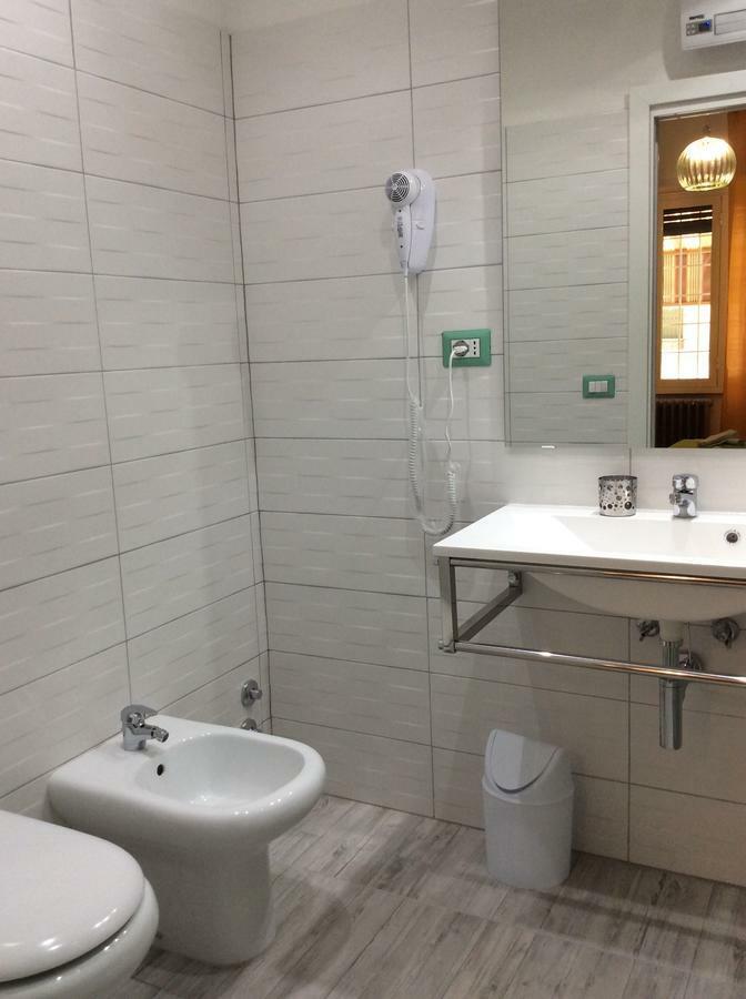 Like Family House Bed & Breakfast Roma Dış mekan fotoğraf